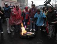 Marcha de organizaciones sociales en contra de las medidas del Gobierno.