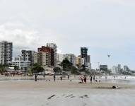 Las playas de Manta se destacan por su gran acogida durante todo el año de parte de los turistas y habitantes del cantón.