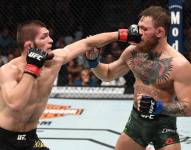 Khabib Nurmagomédov frente a Conor McGregor.