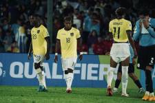 Kenny Arroyo debutó con la selección de Ecuador ante Uruguay.