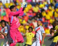 Pedro Gallese evitó tres goles de la selección de Ecuador en el primer tiempo.