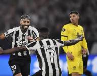 Jugadores de Botafogo celebrando uno de sus goles.