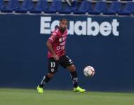 Junior Sornoza en el partido entre Independiente del Valle ante Universidad Católica por la semifinal de la Copa Ecuador