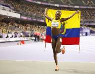 La ecuatoriana Kiara Rodríguez celebra su victoria en la final de los 100 m lisos T47 de los Juegos Paralímpicos de París 2024