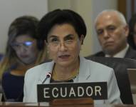 La canciller de Ecuador, Gabriela Sommerfeld, habla durante una sesión extraordinaria de la Organización de Estados Americanos, este miércoles en Washington (Estados Unidos).