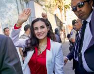 Fotografía de archivo del 18 de diciembre de 2024 de la vicepresidenta de Ecuador, Verónica Abad, llegando a una audiencia judicial en el Complejo Judicial La Mariscal en Quito (Ecuador).