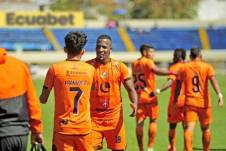 Cristhian Penilla, celebrando su gol.