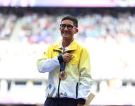 Daniel Pintado luce su medalla de oro en los Juegos Olímpicos de París 2024