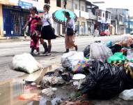 Los casos de leptospirosis van en aumento en Durán a medida que se acumula la basura