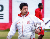 Paúl Vélez, DT de Técnico Universitario.