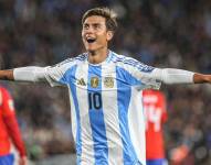 Paulo Dybala usó la camiseta 10 de la selección argentina.