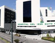 Exteriores del Hospital del IESS Quito Sur.