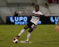 Jhegson Méndez en un partido con el São Paulo