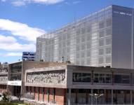 La fachada del edificio de la Asamblea Nacional en el centro de Quito.