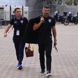 Javier Gandolfi dejó de ser el entrenador de Independiente del Valle