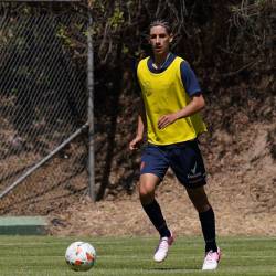 Benny Atahualpa Birner en un entrenamiento con la selección de Ecuador Sub 15