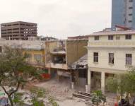 Proceso de demolición del edificio Fantasía.