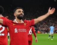 Mohamed Salah lideró el triunfo del Liverpool.