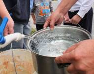 Cortes de luz afectan distribución de agua en el cantón Playas, en Guayas.