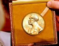 Medalla con la imagen del filántropo sueco Alfred Nobel, creador de los premios que llevan su apellido.