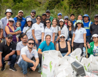 La pareja recorre Latinoamérica desde el 2021 y suma 2 000 voluntarios que apoyan su misión.