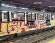 Metro de Quito vandalizado.