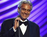 Fotografía del icónico tenor italiano Andrea Bocelli