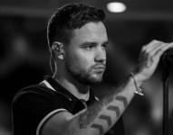 Liam Payne fue un cantante británico, conocido mundialmente por haber sido miembro de la banda One Direction. Su carismática voz y su talento musical lo convirtieron en uno de los favoritos de los fans alrededor del globo, quienes lamentaron su partida prematura.