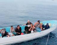 Embarcación en la que fueron abandonados los migrantes ecuatorianos
