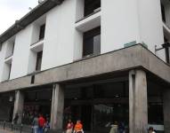 Fachada del Municipio de Quito, en el centro de la capital.