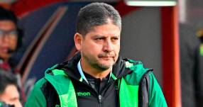 Óscar Villegas, entrenador de Bolivia.