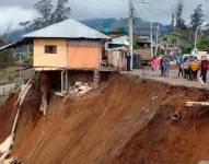 El riesgo de nuevos deslizamientos persiste en la zona de emergencia en Tambán, cantón Chimbo.