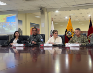 Rueda de prensa del Ministerio del Interior sobre la incautación de USD 2 millones en aeropuerto de Quito.