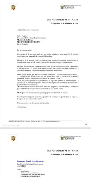 Oficio del cabildo poniendo a disposición un terreno para la construcción de la cárcel de máxima seguridad.