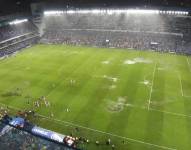 Según el reglamento de Liga Pro, ante la lluvia, se jugará este lunes en el estadio Capwell con presencia de público.