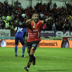 Lucas Mancinelli puede jugar su último partido en el Estadio Alejandro Serrano Aguilar.