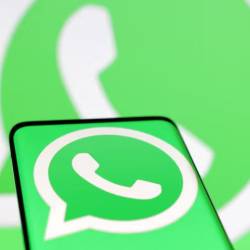 Las autoridades iraníes han levantado la prohibición de WhatsApp y Google Play, como primer paso para reducir las restricciones de Internet