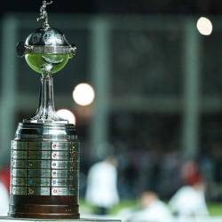 Trofeo de la Copa Libertadores.