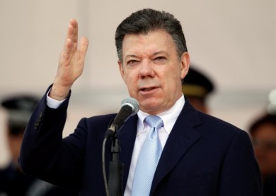 Santos agradece a Ecuador y a Panamá lucha contra grupos ilegales