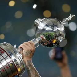 Trofeo de la Copa Libertadores.