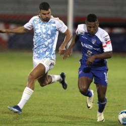 Archivo Imbabura vs. Emelec duelo por la primera etapa de la Liga Pro.