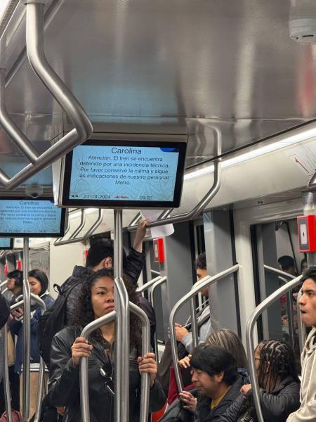 Mensaje sobre lo que ocurrió con el Metro de Quito.