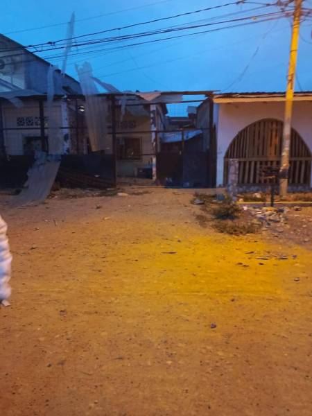 La explosión ocurrió en el barrio Chirijos del cantón Playas.