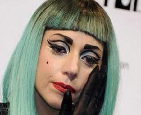 Lady Gaga revela que padece bulimia y anorexia desde los 15 años