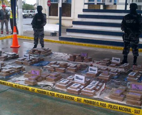 423 kilos de cocaína fueron decomisados en camaronera de Machala