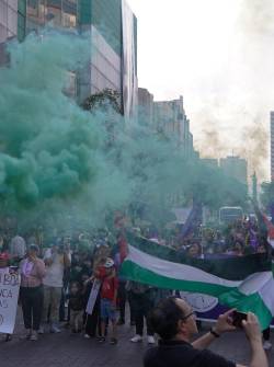 Imagen de una protesta contra la violencia de mujeres en Guayaquil.