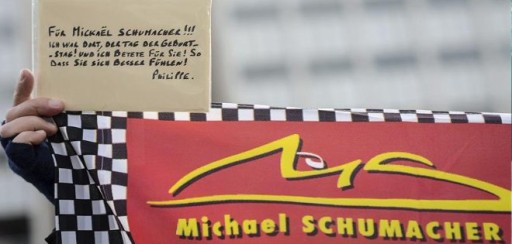 Familiares, amigos y seguidores acompañan a Schumacher en su 45 cumpleaños