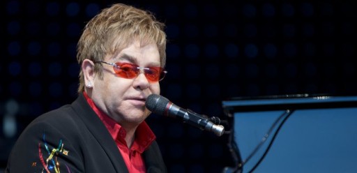 Elton John, considerado uno de los más famosos cantantes de la historia