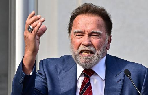 Archivo.El exgobernador de California, Arnold Schwarzenegger, habla antes de tomar juramento a Nathan Hochman como fiscal de distrito de Los Ángeles frente al Salón de Justicia de Los Ángeles el 3 de diciembre de 2024. Frederic J. BROWN / AFP