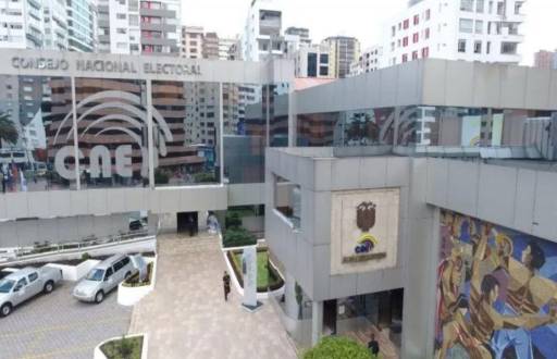 Edificio del Consejo Nacional Electoral en el norte de Quito.